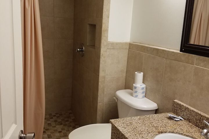 Luxury Inn & RV Park