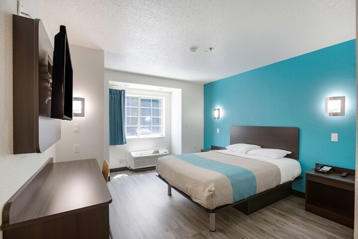 Room 19 of 31