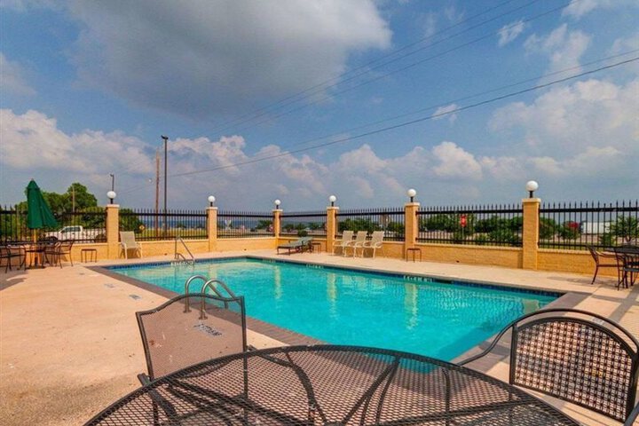 Comfort Suites Lake Ray Hubbard
