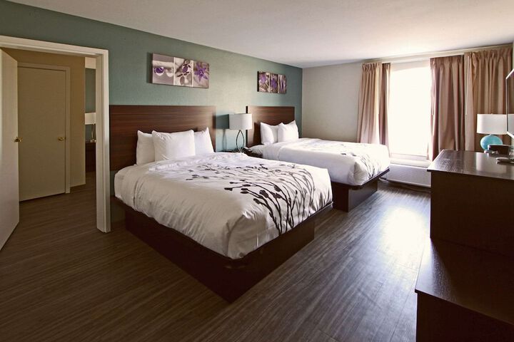 Room 12 of 17