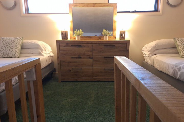 Room 52 of 83