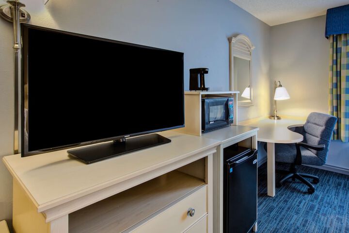 Room 22 of 42