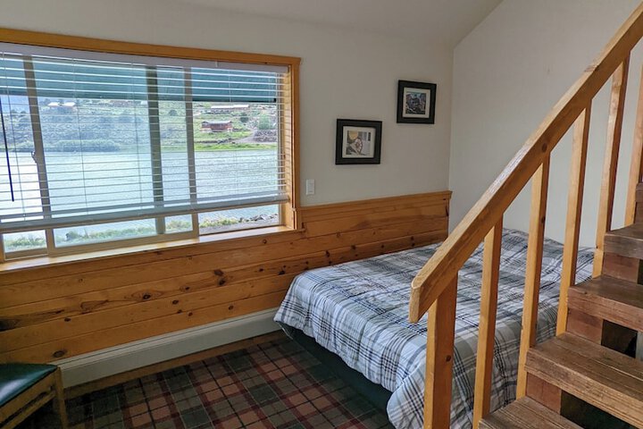 Room 15 of 24