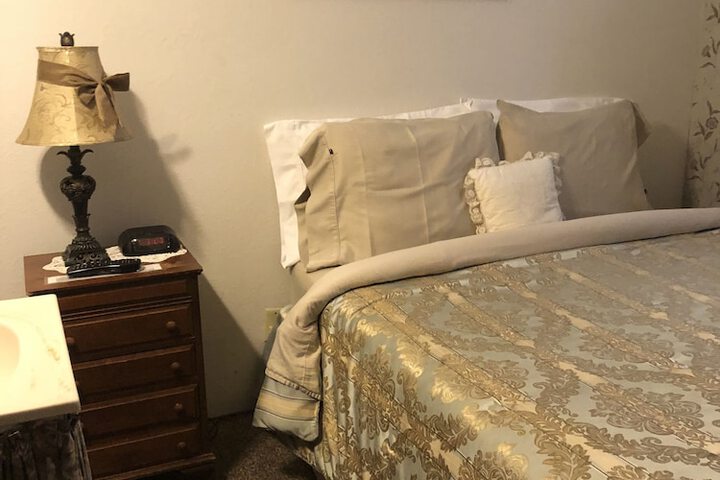 Room 67 of 82