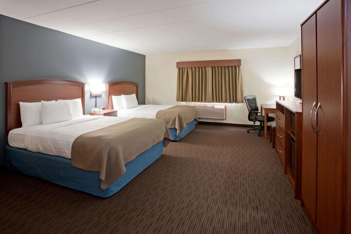 Room 16 of 25