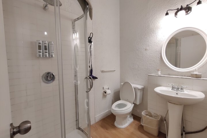 Room 20 of 30