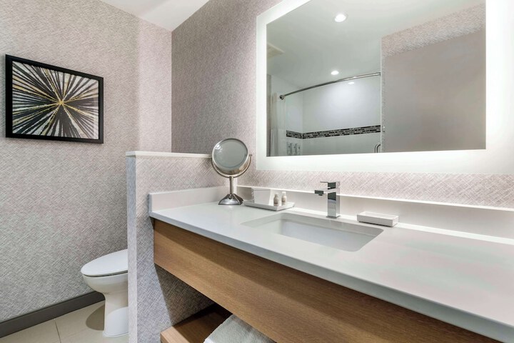 Best Western Premier Route 97 Vernon