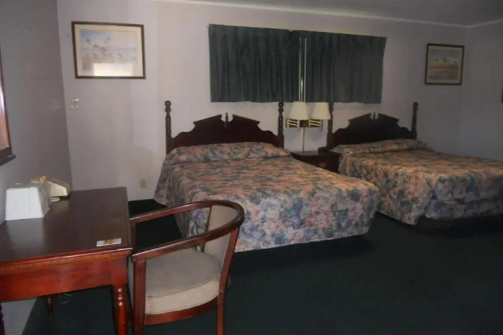 RODEWAY INN