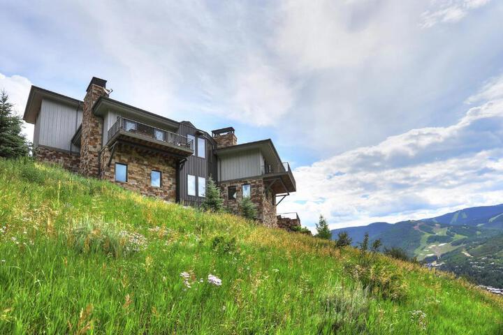 The Arrabelle at Vail Square a RockResort by Vail Resorts