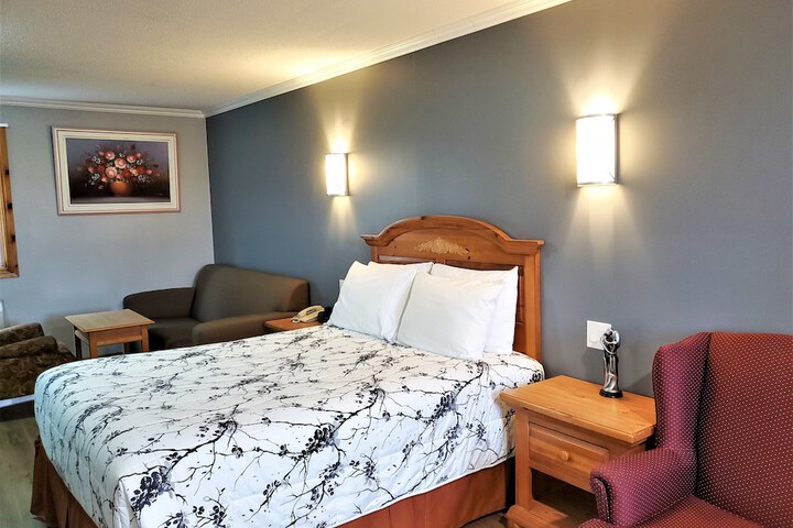 Room 121 of 181