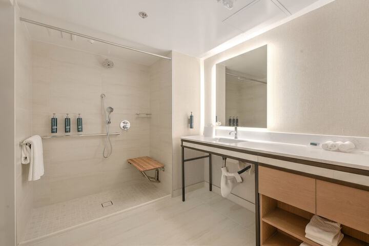 Hilton Anaheim