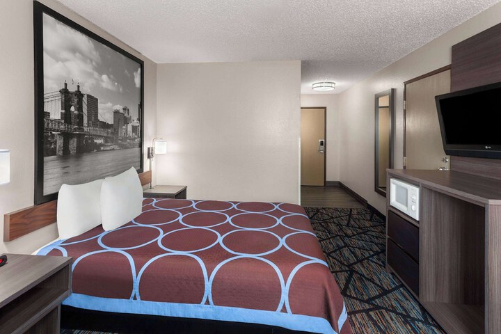 Room 20 of 26