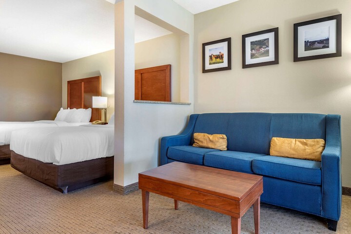 Room 43 of 89