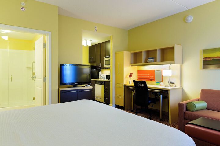 Room 36 of 66