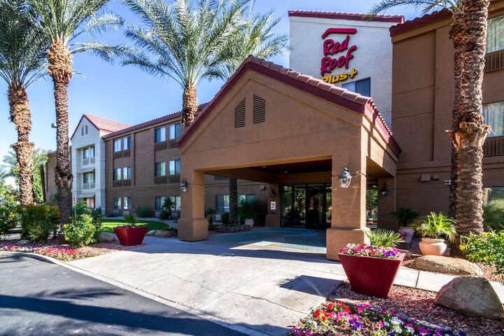 Hotel 2 of 34