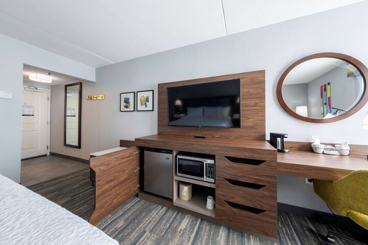 Room 37 of 70