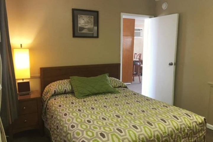 Room 29 of 37