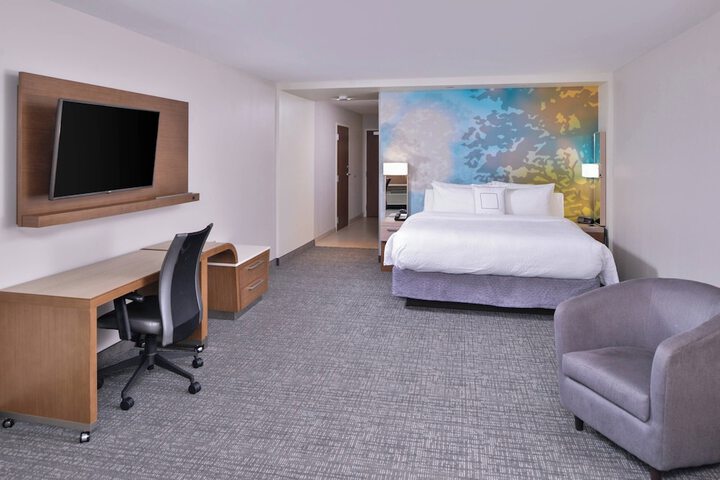 Courtyard by Marriott Columbus Grove City