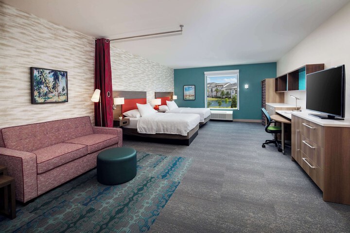 Room 32 of 65