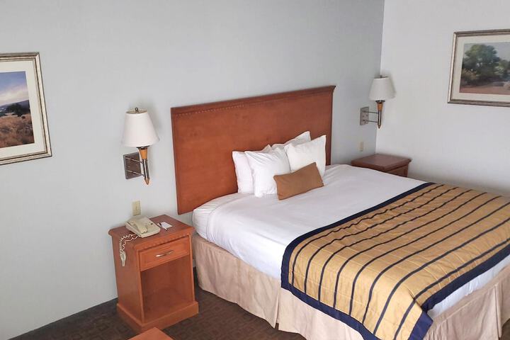 Coratel Inn & Suites by Jasper New Braunfels IH-35 EXT 189