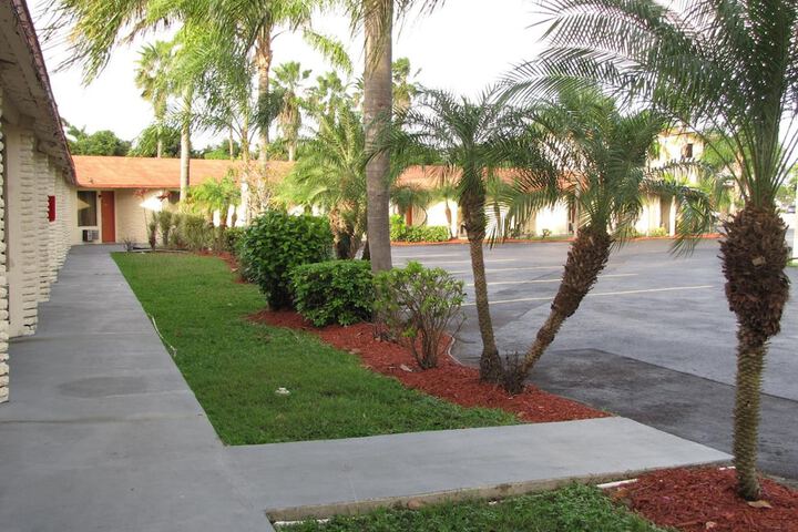 Property Grounds 19 of 20