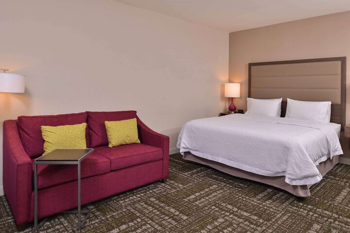 Room 43 of 74