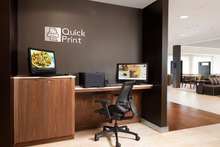 Business Center 34 of 34