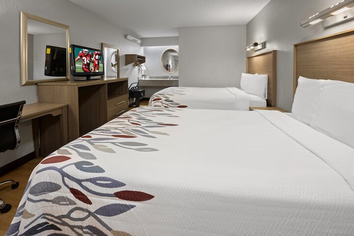 Room 17 of 24