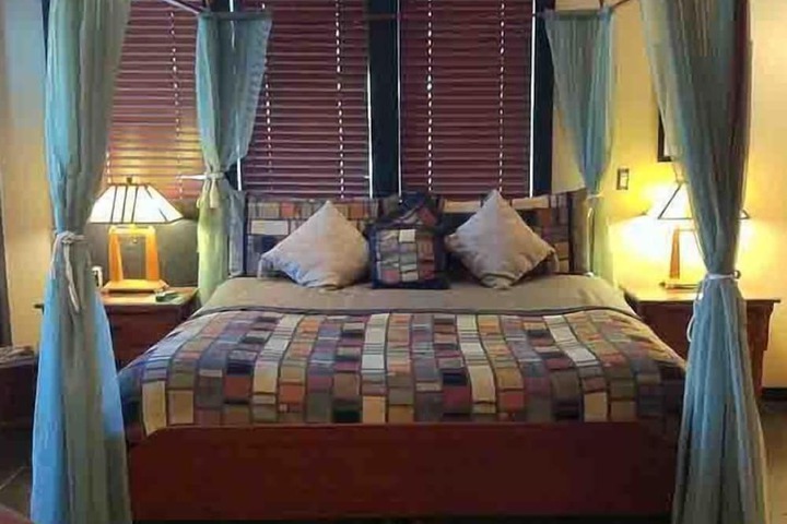 Room 90 of 150