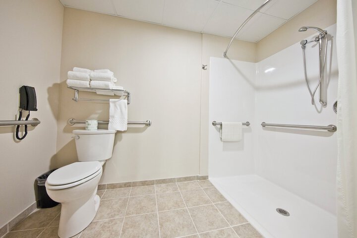Cobblestone Inn & Suites - Boone