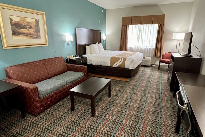 Room 23 of 36
