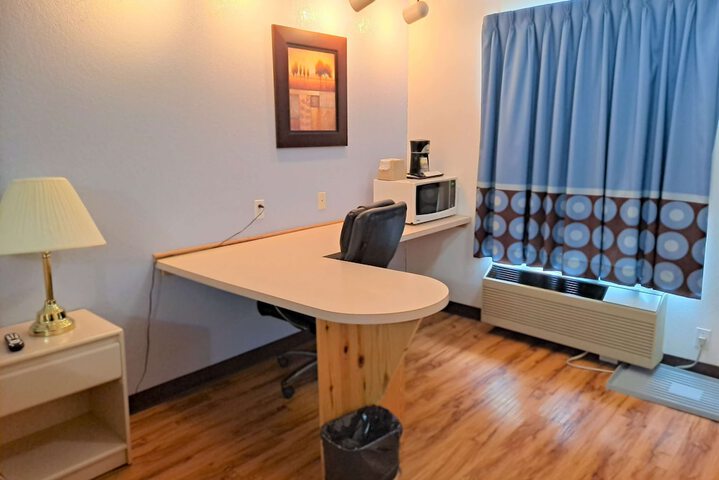 Room 22 of 33
