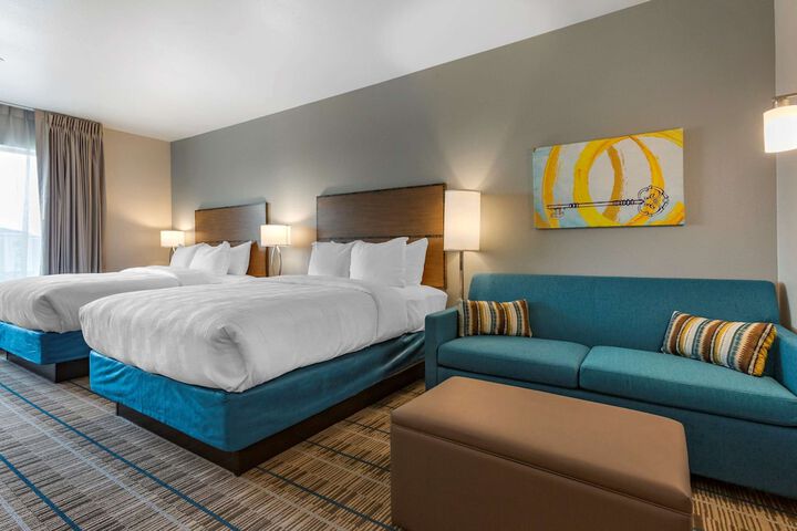 MainStay Suites Carlsbad South