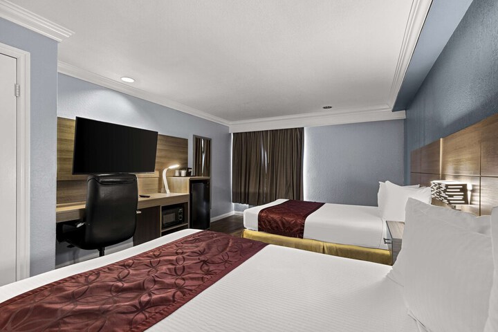 Best Western Moreno Hotel & Suites