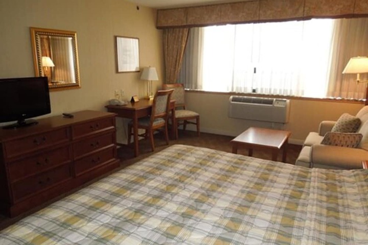Rockville Centre Inn