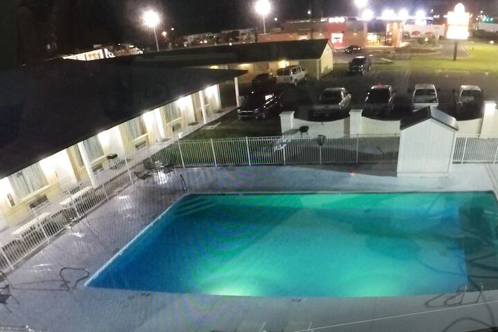 Pool 5 of 28