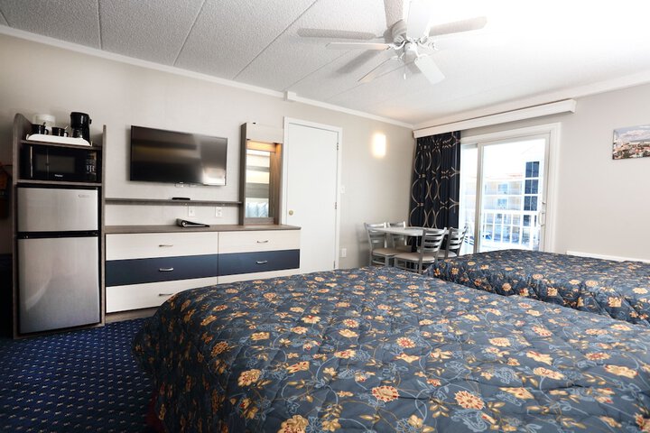 Room 30 of 46