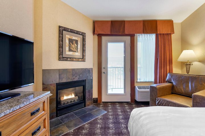 Kathryn Riverfront Inn an Ascend Collection Hotel