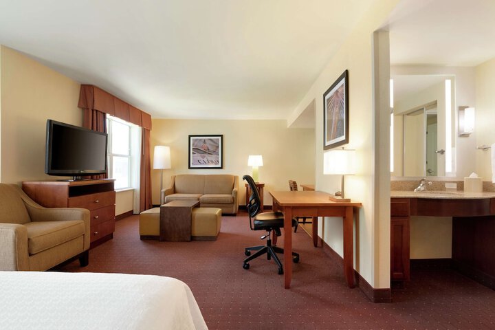 Room 16 of 47