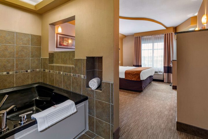 Room 20 of 62