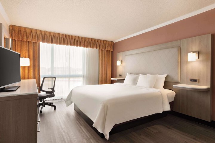Radisson Hotel Lenexa Overland Park