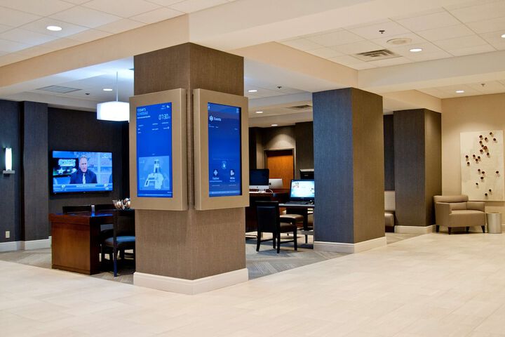 Business Center 44 of 44