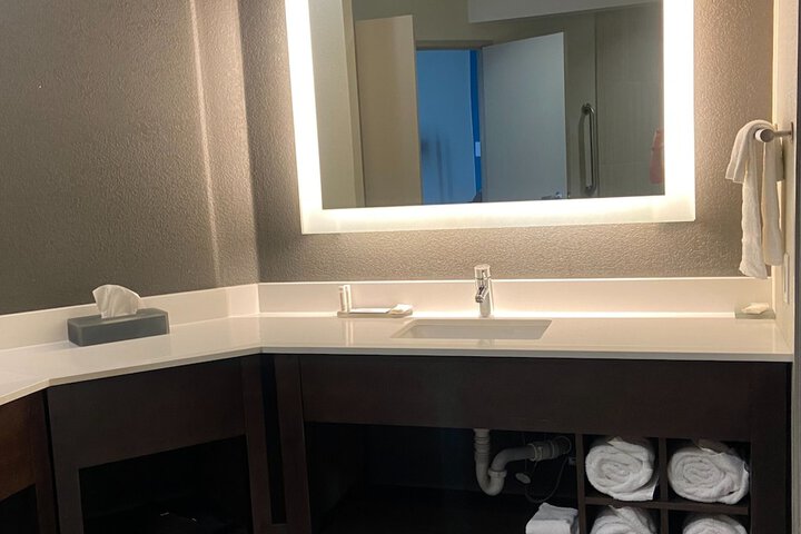 La Quinta Inn & Suites by Wyndham Kokomo