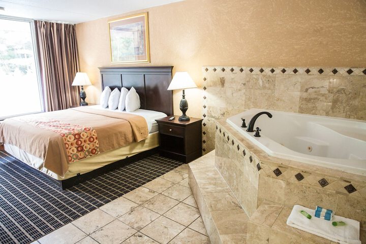 Room 14 of 20