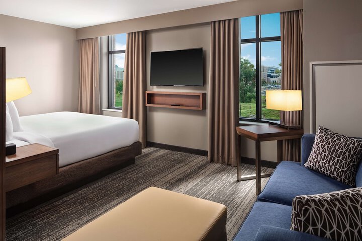 Embassy Suites by Hilton South Bend at Notre Dame