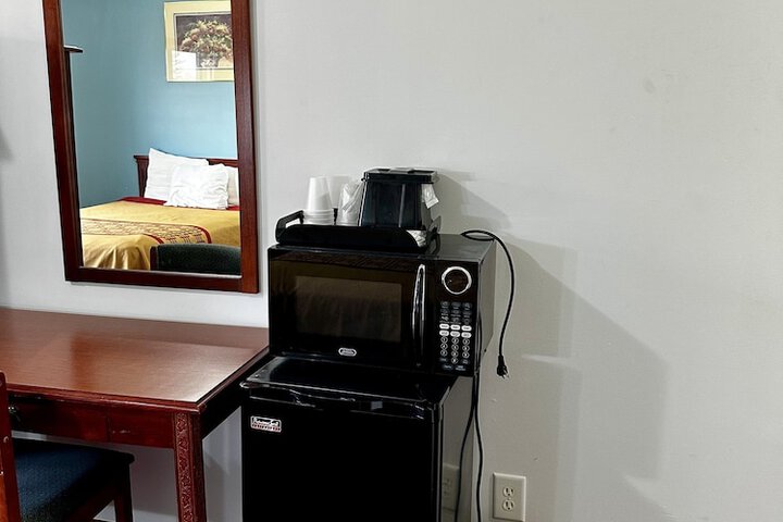 Room 22 of 53