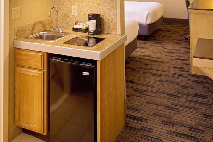 LivINN Hotel Cincinnati / Sharonville Convention Center