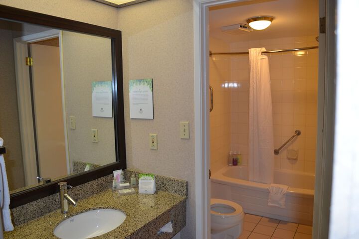 Room 45 of 106