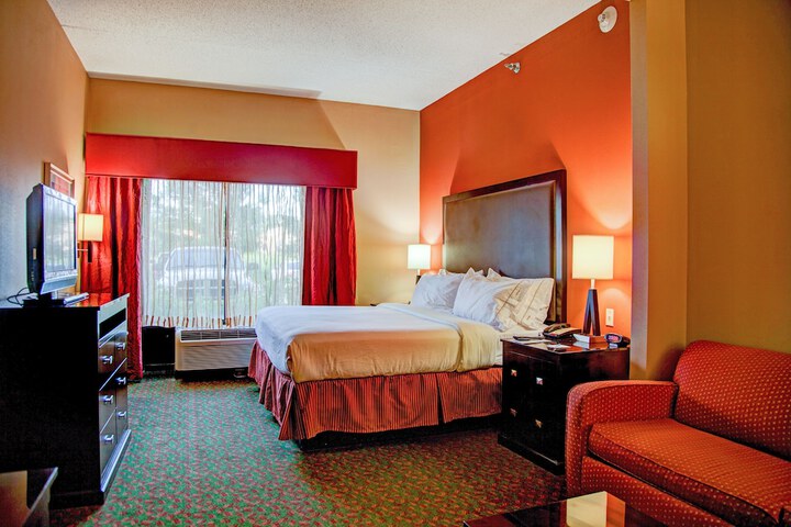 Country Inn & Suites by Radisson Tyler University Area