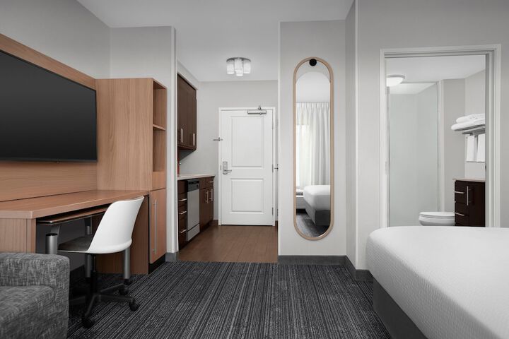Room 20 of 54